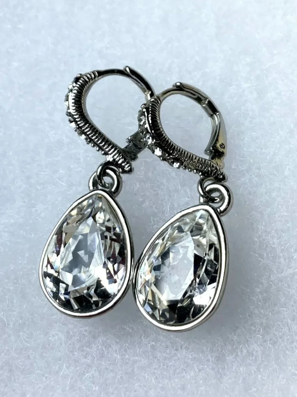 GIVENCHY Crystal Teardrop Dangle Earrings Silver Tone Clear Pave Leverback - Picture 8 of 8